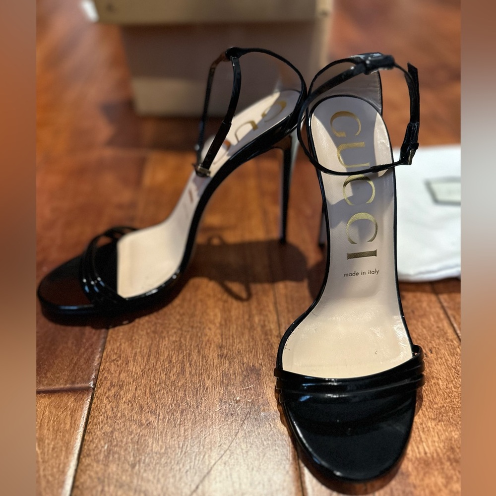 GUCCI Vernice heels
